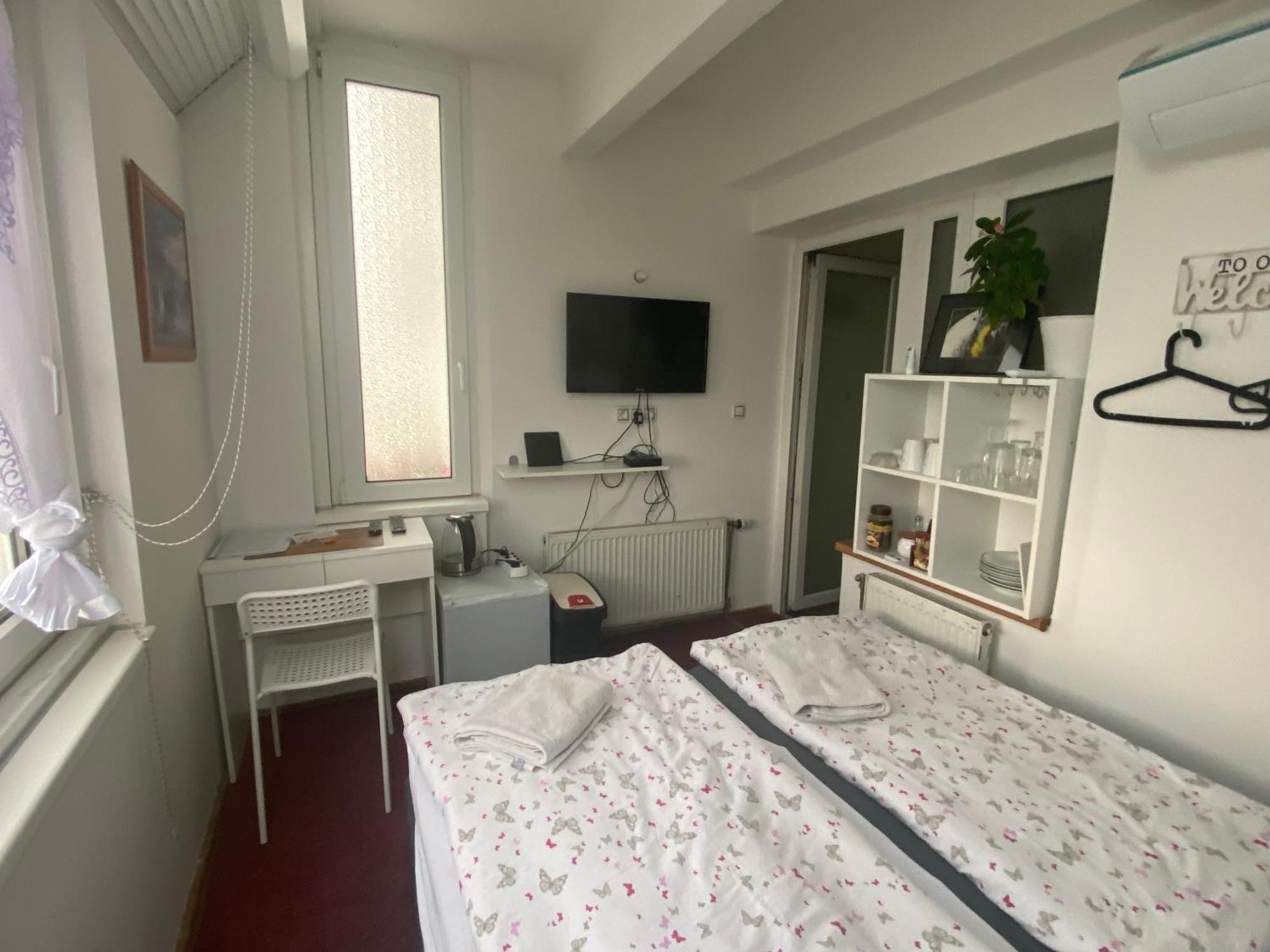 Homestay U Hanky Здиби Екстер'єр фото